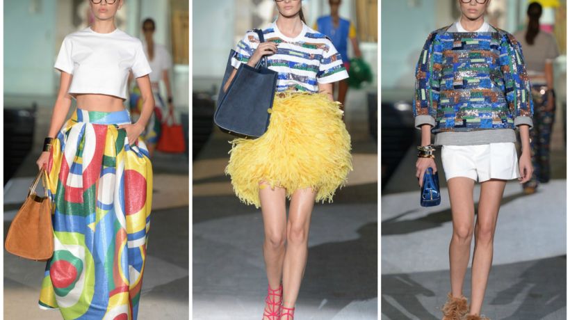 Bláznivá dvojčata pod značkou Dsquared2 na mole předvádí pestrobarevné modely