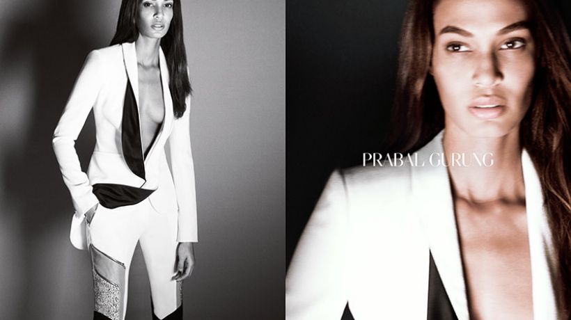 Nezávislá cestovatelka Joan Smalls pro Prabal Gurung S/S 2015