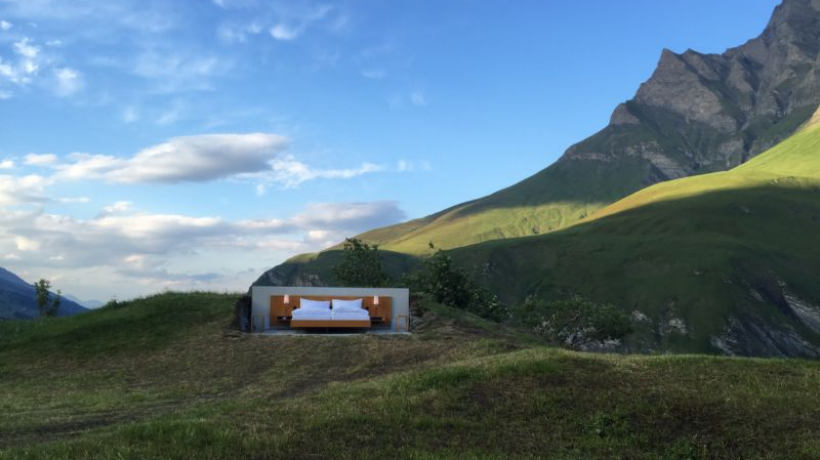 Ve Švýcarsku najdete první hotel s nula hvězdičkami