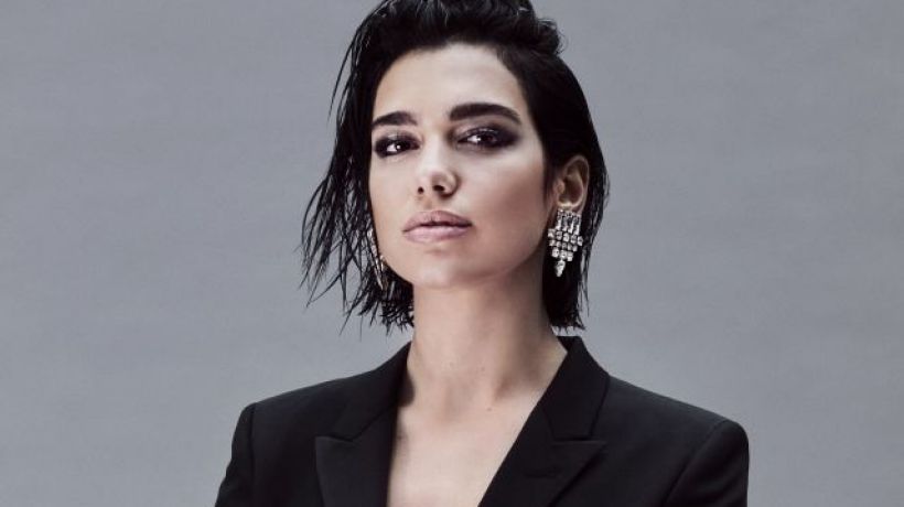 Anglická zpěvačka Dua Lipa byla jmenována ambasadorkou nové vůně YSL