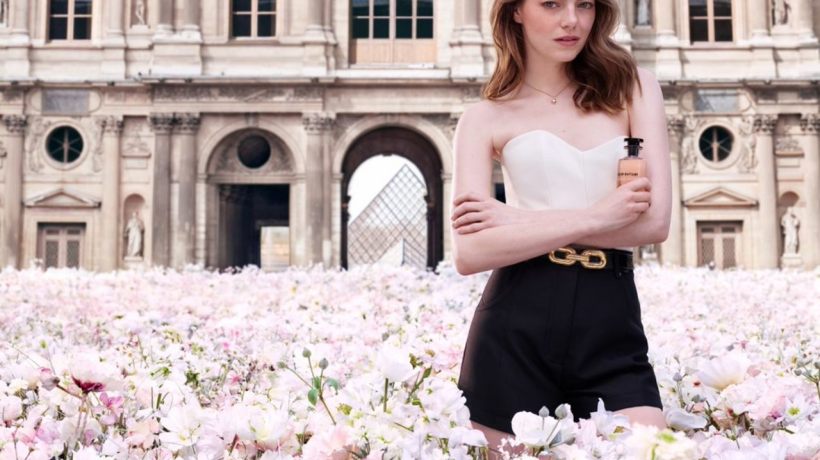 Herečka Emma Stone září v kampani na parfém Cœur Battant od Louis Vuitton