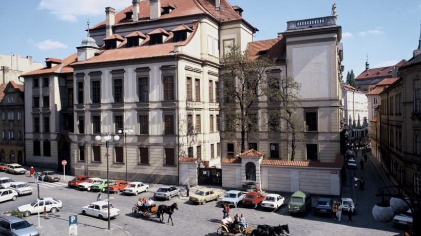 Mercedes-Benz Prague Fashion Week (MBPFW) v prostředí monumentálního barokního paláce