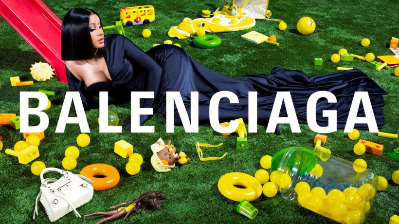 Cardi B je tváří zimní kampaně Balenciaga