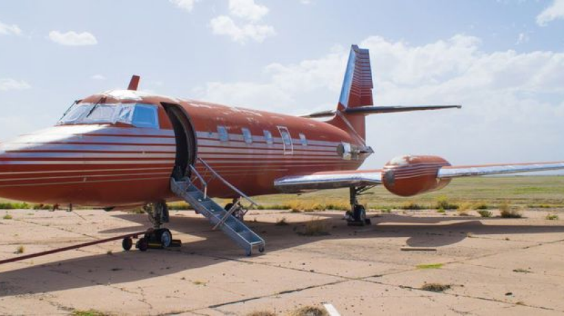 Soukromé letadlo Elvise Presley jde do dražby