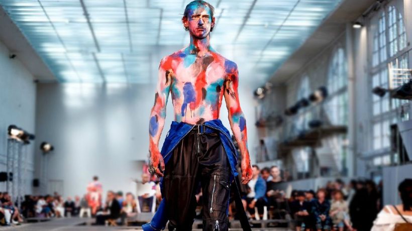 Alexander McQueen kolekce Jaro 2019 připomíná slavného figurativního malíře