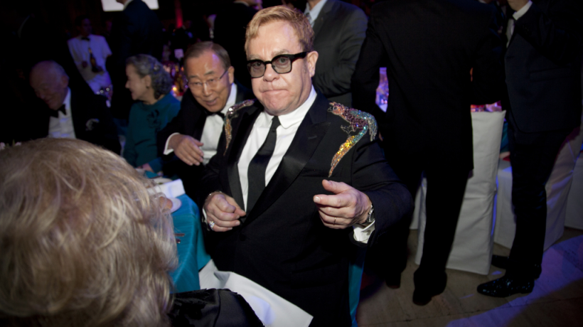 Sir Elton John s další benefiční událostí nadace AIDS