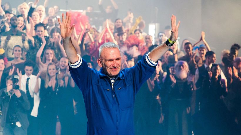 Velkolepou přehlídkou se Jean-Paul Gaultier rozloučil s haute couture