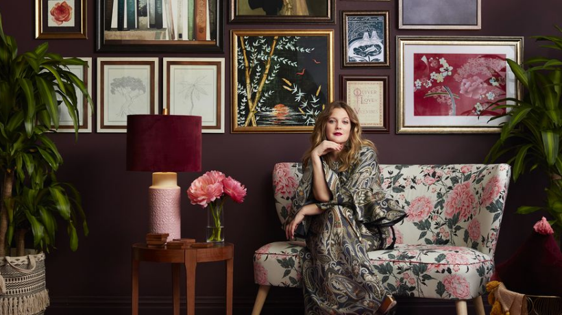 Drew Barrymore představila svou kolekci nábytku