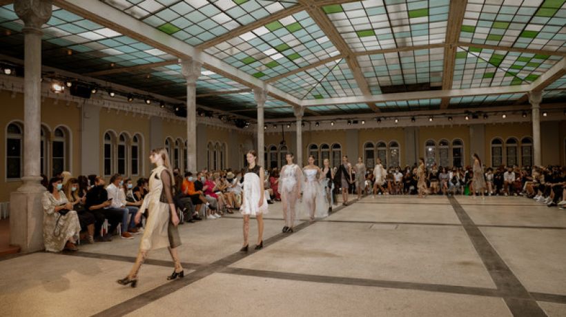 MBPFW: Denisa Dovala vsadila na minimallismus, Daniela Pešková na skvělý výběr materiálů
