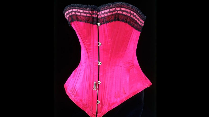 Výstava „Undressed“ zkoumá historii spodního prádla