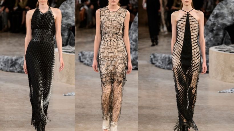 "Stříbrná" kolekce Iris van Herpen S/S 2016 pracuje s geometrií