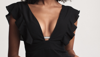 Nová kolekce spodního prádla Victoria's Secret vyřeší všechny vaše stylingové problémy s hlubokými výstřihy i odhalenými zády