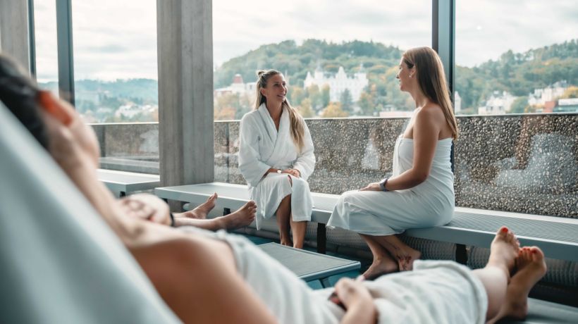 Saunování v létě pomáhá zlepšovat termoregulaci a lépe se adaptovat na vysoké teploty