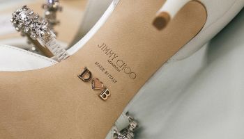 Jimmy Choo se svou svatební kolekcí 2024 opět nasadil laťku hodně vysoko