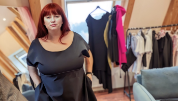 České ženy mají obrovský potenciál pro šití vlastního oblečení, říká návrhářka Lucie Marková