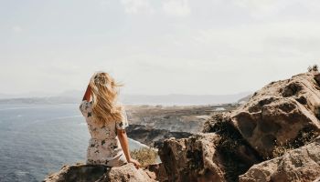 Tipy na 3 letní outfity inspirované přírodou