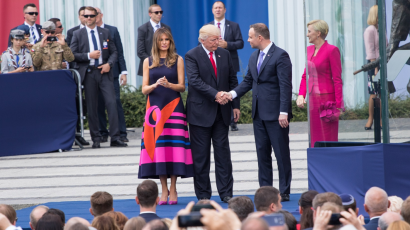 Melania Trump znovu září jako první dáma: Jak tvoří svůj ikonický styl?