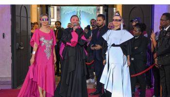 Návrhářka Lucie Marková získala  jako první česká návrhářka prestižní mezinárodní ocenění na festivalu v Kataru