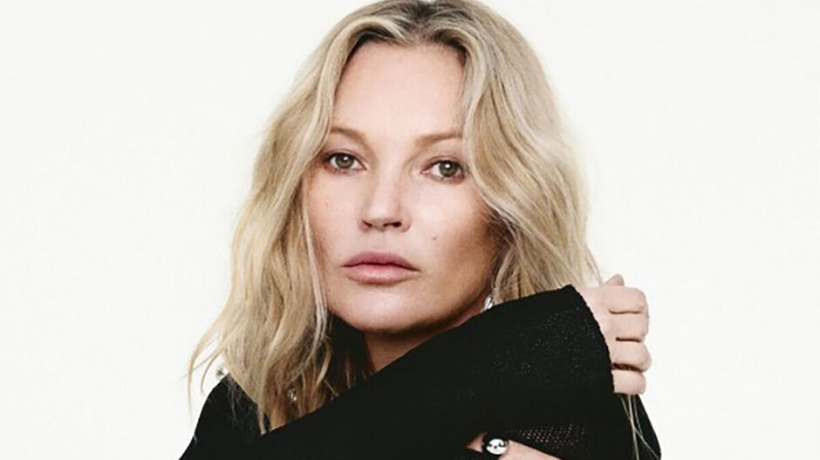 Kate Moss dokazuje, že na to stále má. Nadčasovou krásu předvedla v jarní kolekci francouzského módního giganta Isabel Marant