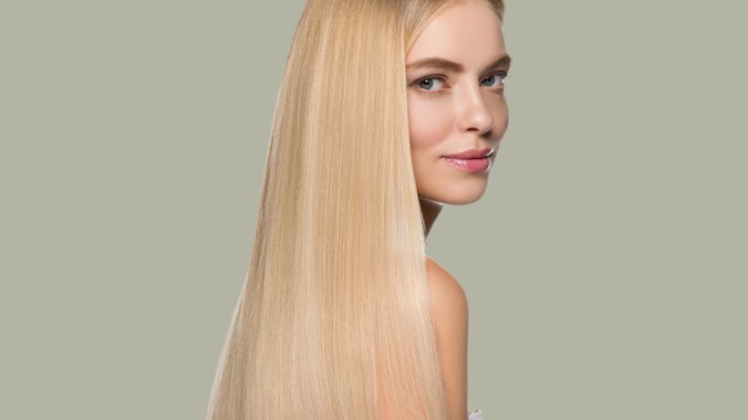 Hair Glossing jako největší vlasový trend. Jak na něj krok za krokem