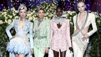 Swarovski rozzářil červený koberec i hvězdy! Met Gala 2025