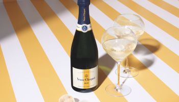 Šampaňský dům Veuve Clicquot uvádí letní edici RICH a RICH Rosé