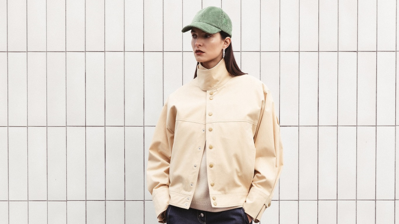 NEHERA FW25: Městská elegance v rytmu pomalého objevování