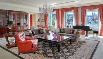 Four Seasons Hotel Prague přináší exkluzivní spolupráci s Danem Brownem