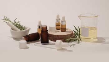 Nová éra každodenní péče. Hebe sází na přírodní a veganské produkty
