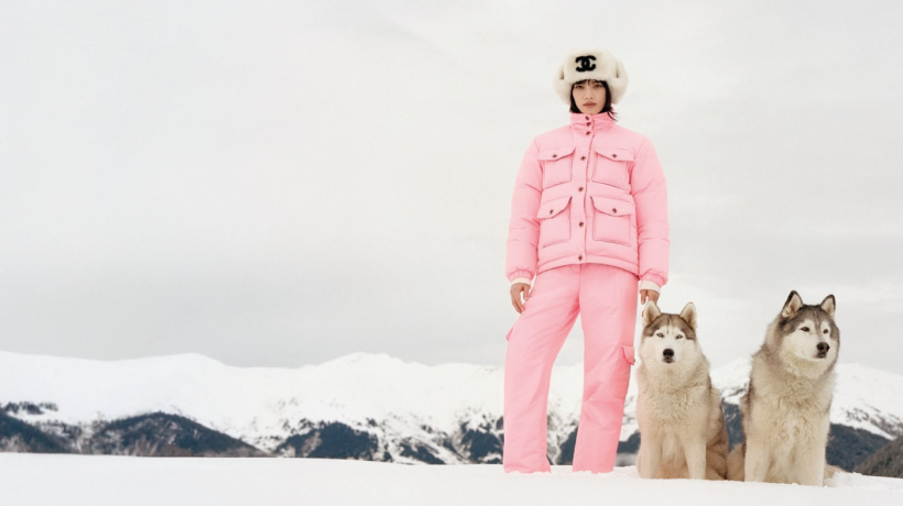 Styl, který hřeje. Chanel ukazuje, že zimní sporty mohou být haute couture