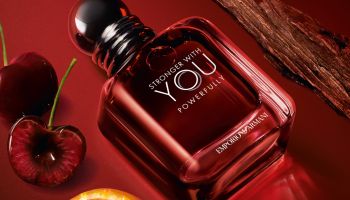 STRONGER WITH YOU POWERFULLY: Hluboce návyková a neodolatelně intenzivní. Taková je nová vůně Emporio Armani