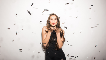 Jak připravit pleť na dokonalé (nejen) silvestrovské fotky