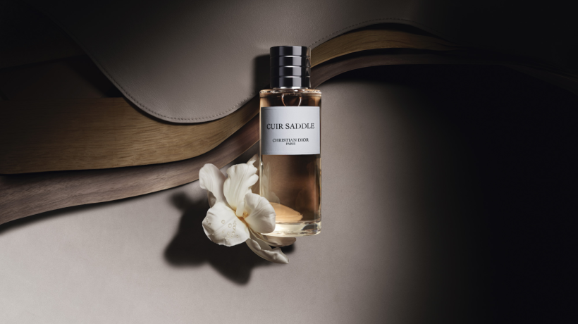 Když se ikonická kabelka promění ve vůni. Dior Beauty představuje Cuir Saddle