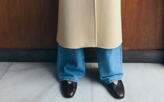 Baleríny jsou zpátky. Jak nosit ballet flats podle Kendall Jenner a street stylu 2026