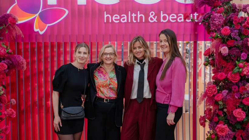 Emma Smetana inspiruje k jednoduché péči o sebe a stává se tváří Hebe