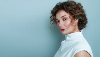 Herečka Martina Preissová září v nové kolekci Elišky Tomkové. Poznejte styl, který dává ženám sebevědomí i sílu uspět