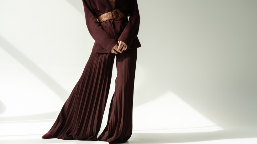 Palazzo kalhoty jako elegantní základ pro letní outfit. Jak vytvořit 5 jednoduchých kombinací