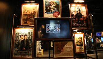 Do Prahy míří nejzáhadnější výstava všech dob. Vyřešte případ století v kůži Sherlocka Holmese!