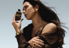 Dua Lipa ve svém živlu. YSL Beauty představuje LIBRE Santal Couture