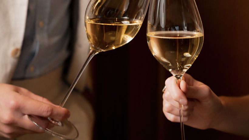 Na šampaňské se důvod nehledá. Four Seasons Hotel Prague představuje tři zážitky pro výjimečná odpoledne