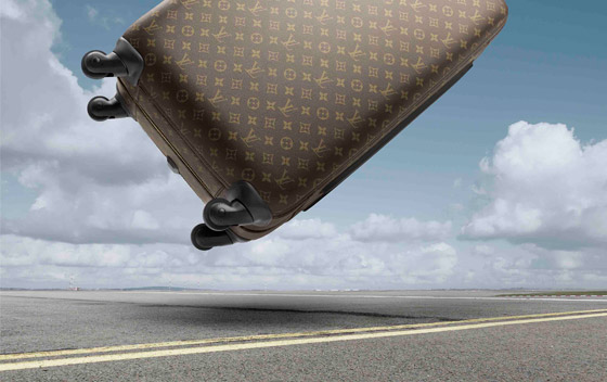 Kufry Louis Vuitton Zéphyr se čtyřmi kolečky mají vysokou kvalitu stejně jako tašky a kabelky Louis Vuitton.