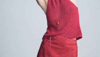 Eva Herzigová v přirozeně krásném a svěžím vzhledu nafotila módní kampaň pro španělskou značku Massimo Dutti