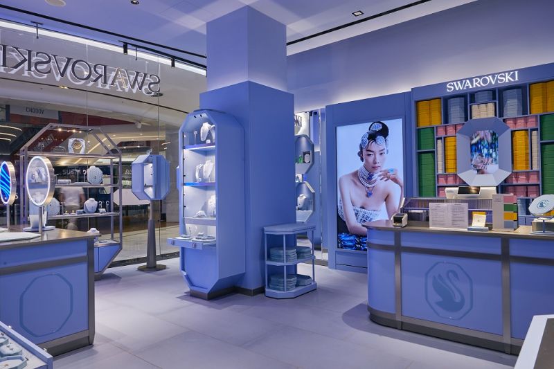 Nová prodejna Swarovski ve Westfield Chodov / se svolením Swarovski
