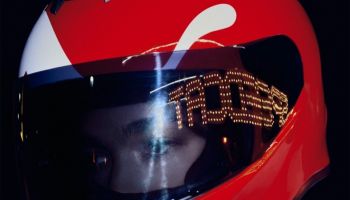 Dua Lipa, Emily Ratajkowski i Romeo Beckham oslavili stylovou zastávku PUMA Speedcat v milánském depu