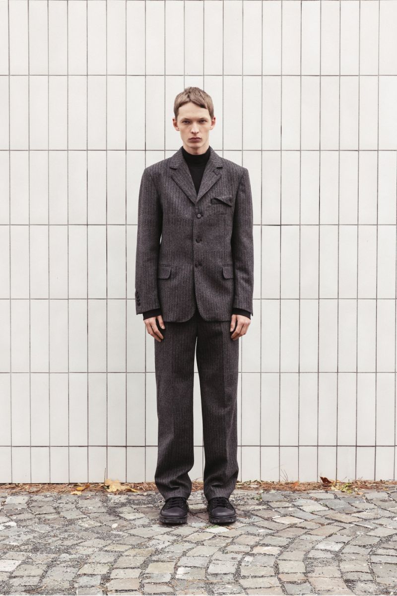 NEHERA FW 2025 - foto se svolením značky