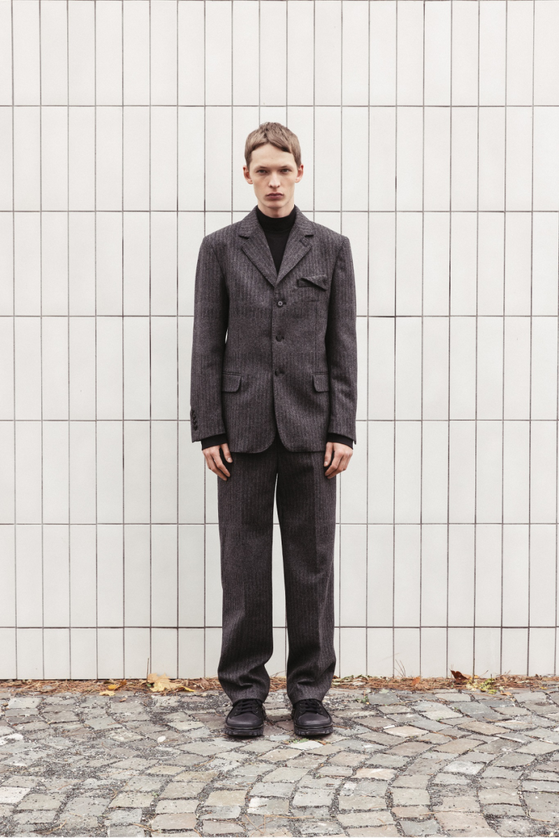 NEHERA FW 2025 - foto se svolením značky