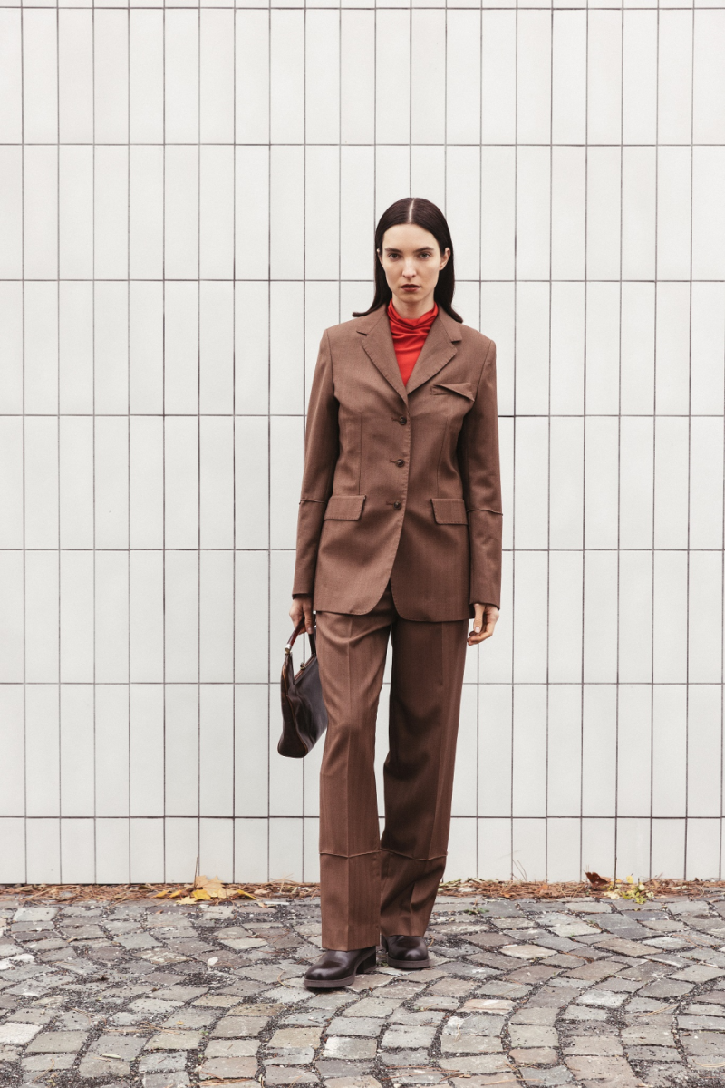 NEHERA FW 2025 - foto se svolením značky