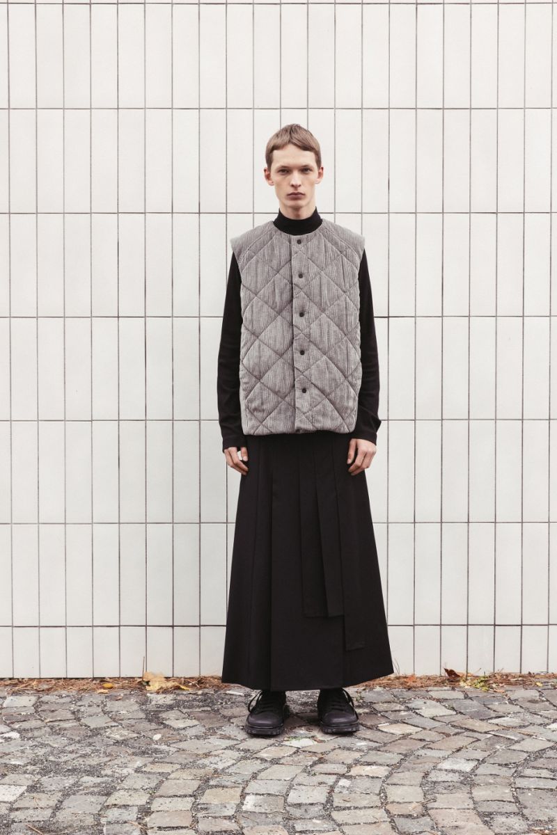 NEHERA FW 2025 - foto se svolením značky