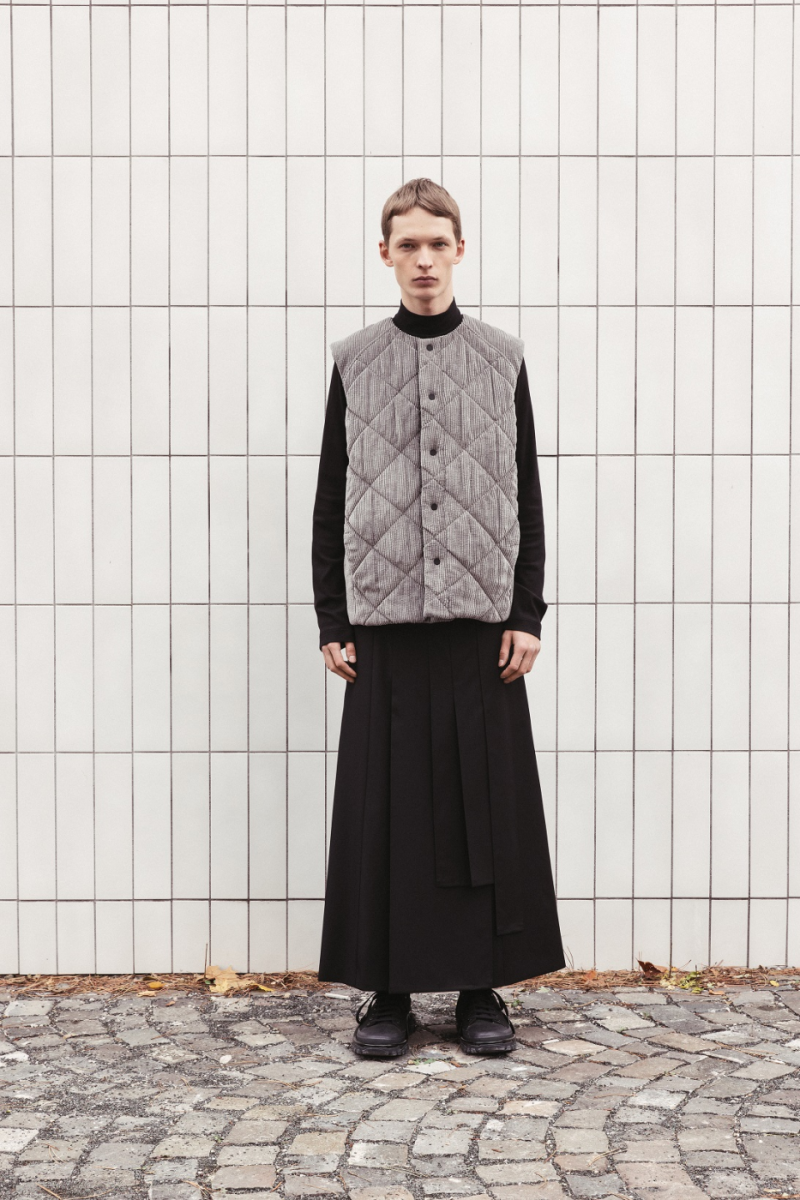 NEHERA FW 2025 - foto se svolením značky