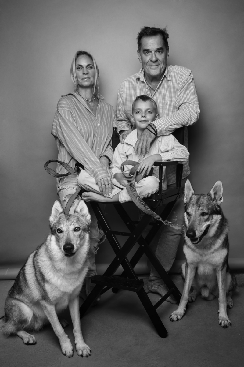 Miroslav Etzler s rodinou / foto: Petr Kozlík / se svolením Psí šance z.s.